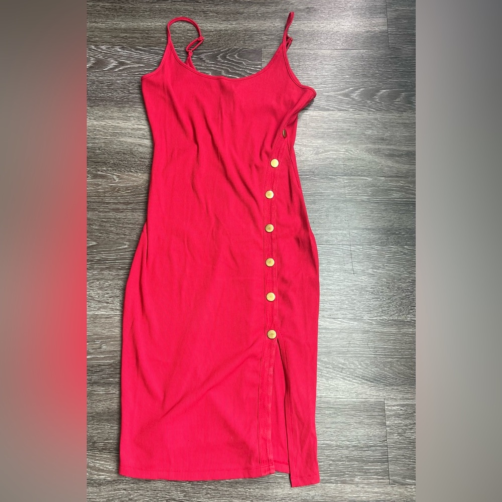 GUESS red bodycon midi dress with side slit